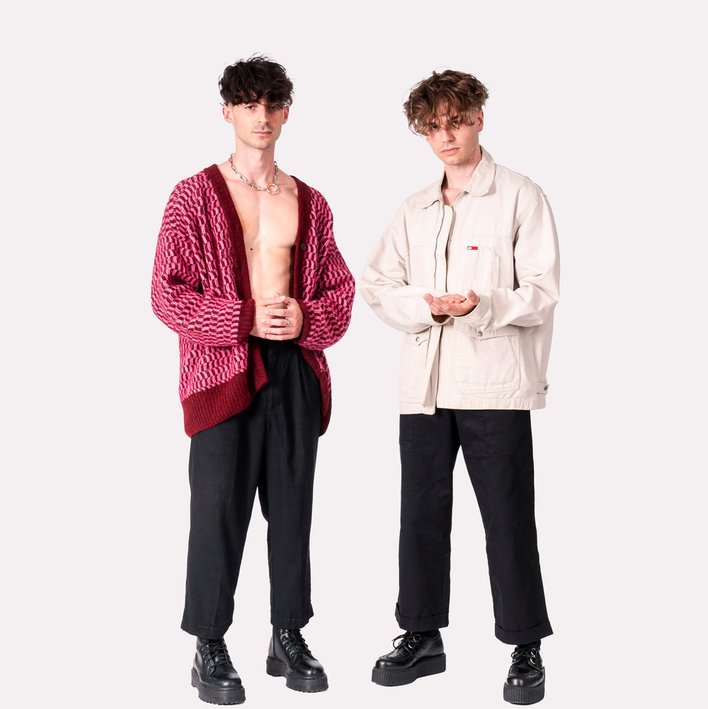 20:02 Merch